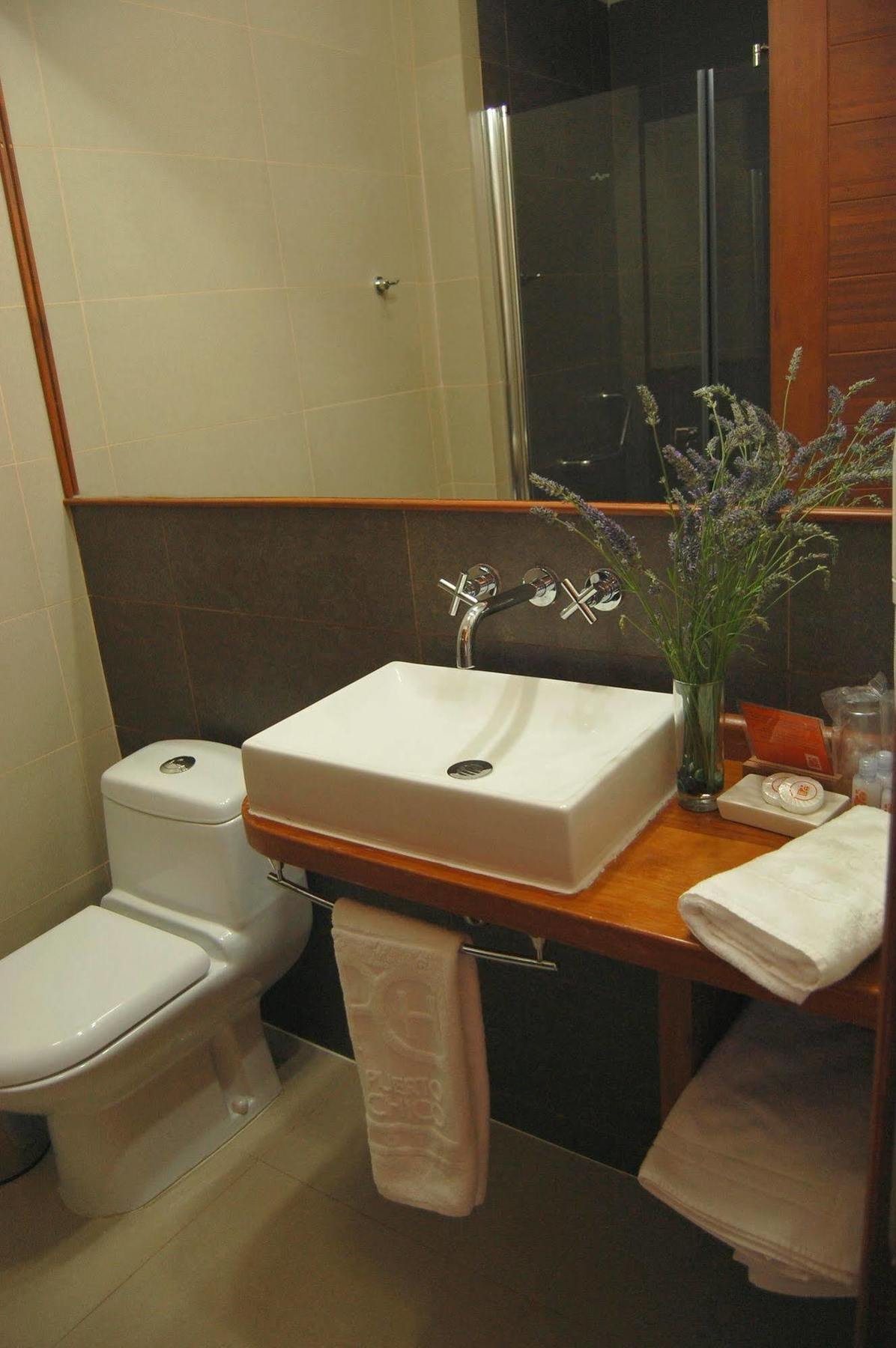 Hotel Puerto Chico 3*
